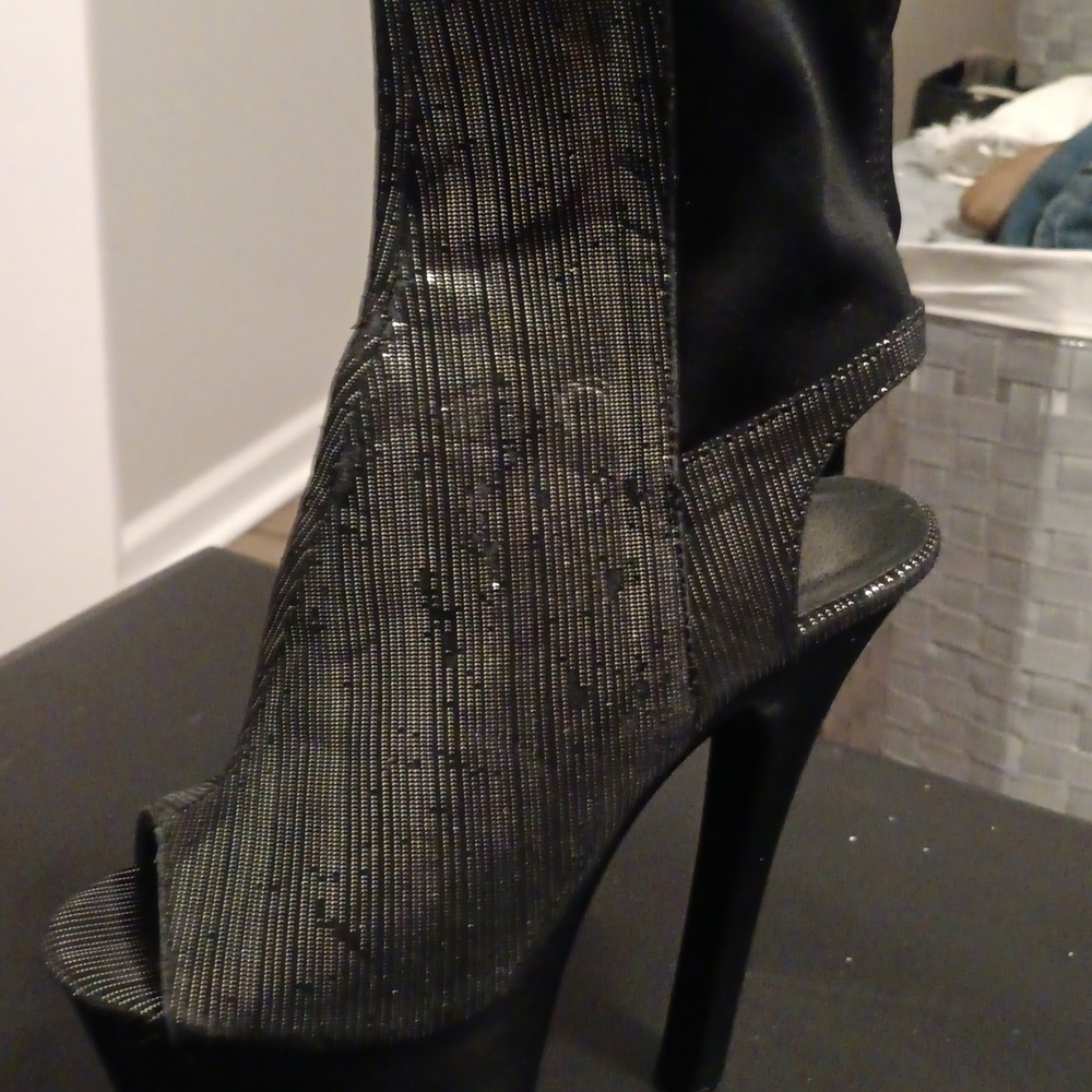 Elegant Black Ellie High Heel Boots